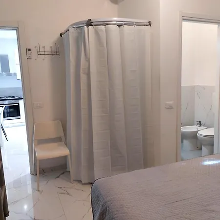 Διαμέρισμα Modern Ground Floor 5min Walk To With Ac - Il Lupo Affitta