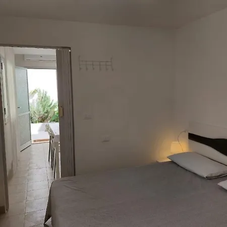 Modern Ground Floor 5min Walk To With Ac - Il Lupo Affitta Διαμέρισμα Κατόλικα
