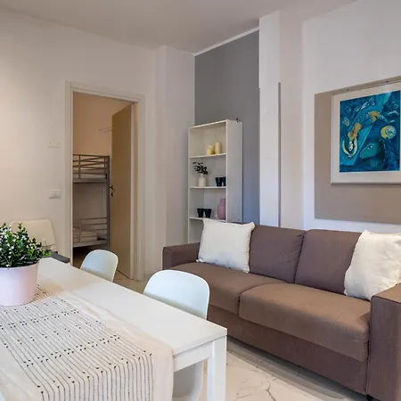 Modern Ground Floor 5min Walk To With Ac - Il Lupo Affitta Apartment Cattolica